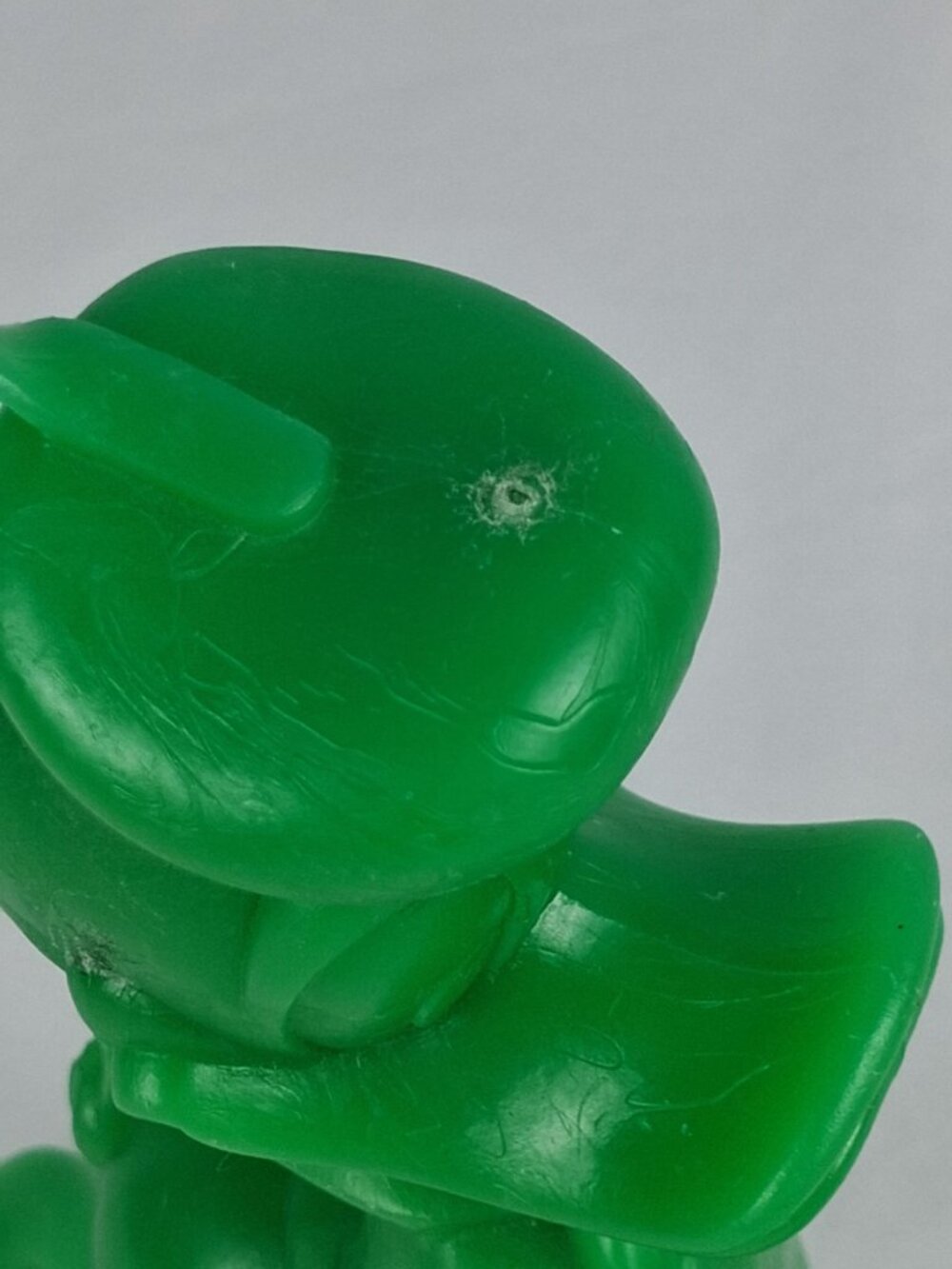 1960s Green Donald Duck Plastic Freestanding Figurine by Louis Marx & Co. - Picture 8 of 11